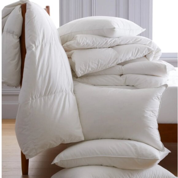 NWT QUINCE LUXE GOOSE DOWN PILLOW KING COTTON FEATHER SOFT MEDIUM MSRP $160 - Picture 3 of 8